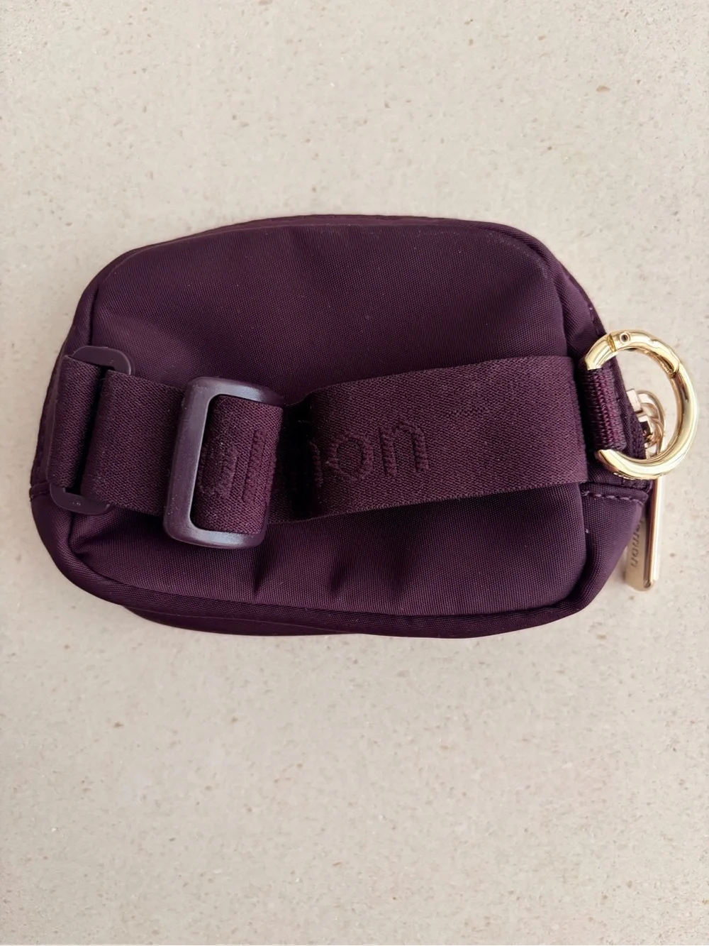 lululemon athletica Everywhere Belt Bag Nano in black plum/gold